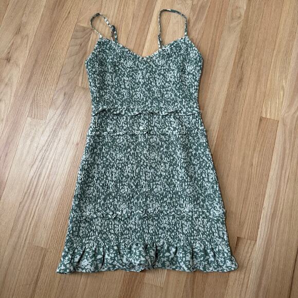 Hollister Womens Smocked Mini Dress Womens M Green White Romantic Boho - Picture 4 of 8